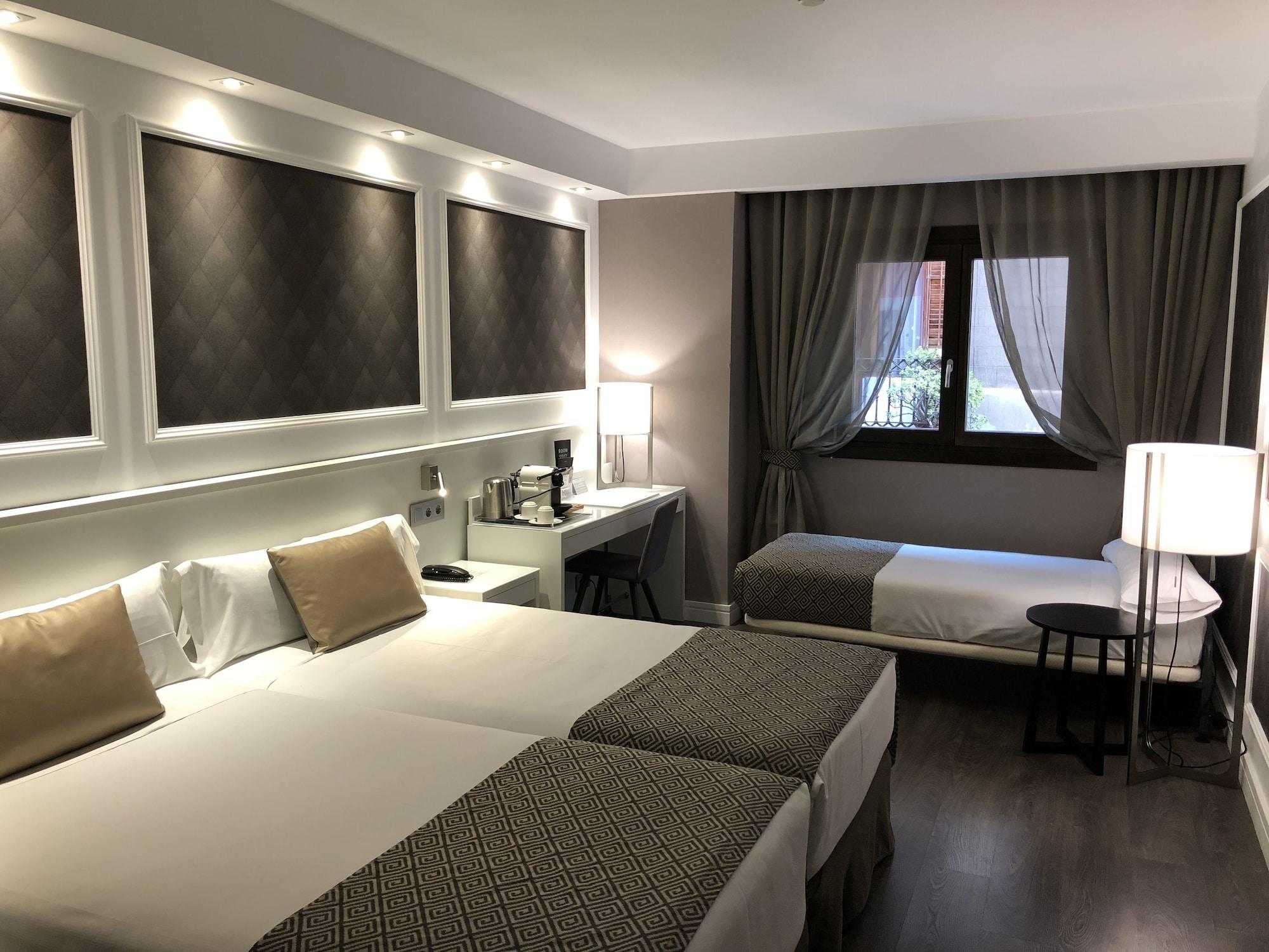 Catalonia Magdalenes Hotel Barcelona Luaran gambar